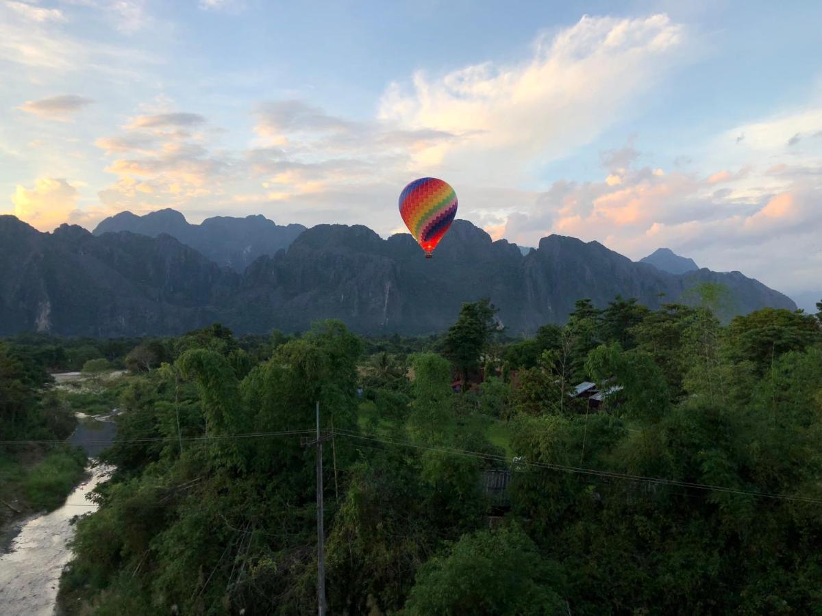 Blue Guesthouse Vang Vieng Exterior photo