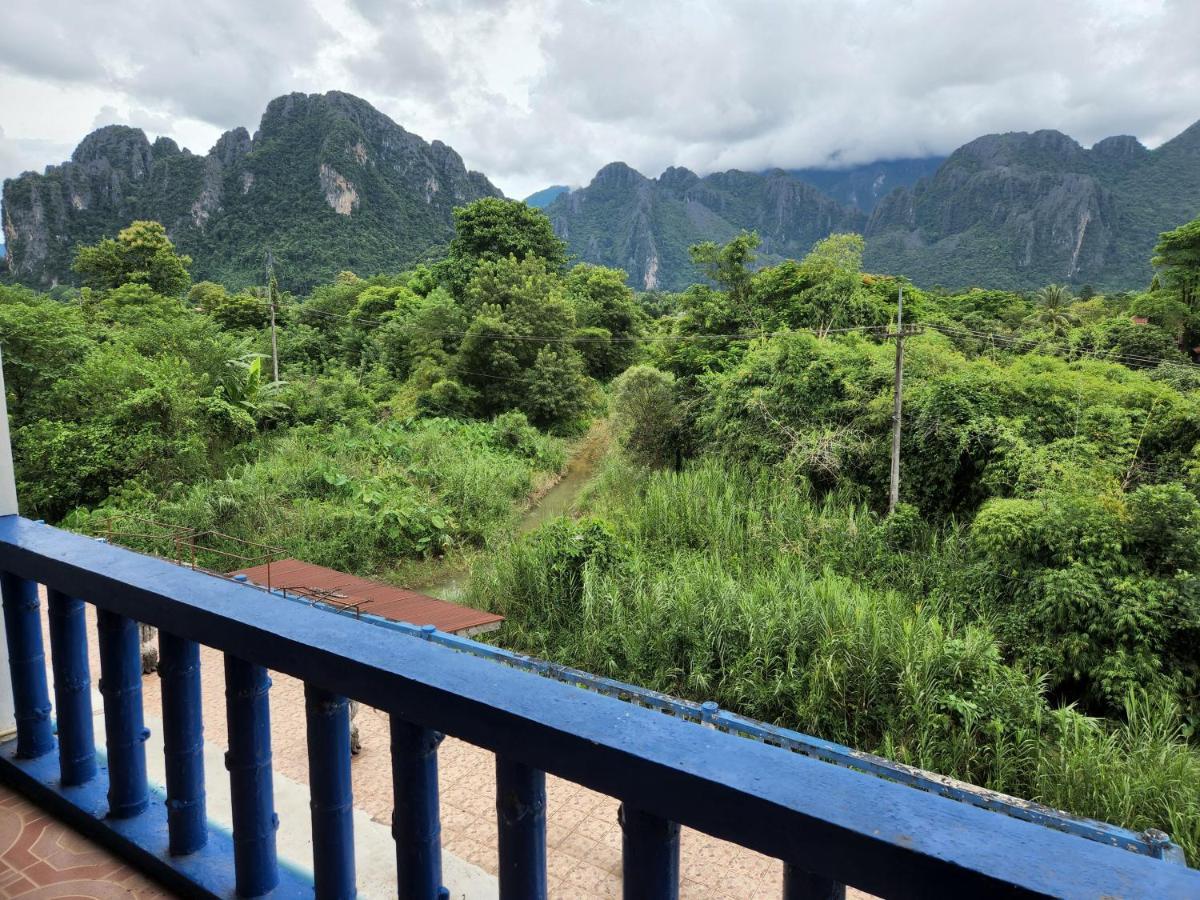 Blue Guesthouse Vang Vieng Exterior photo