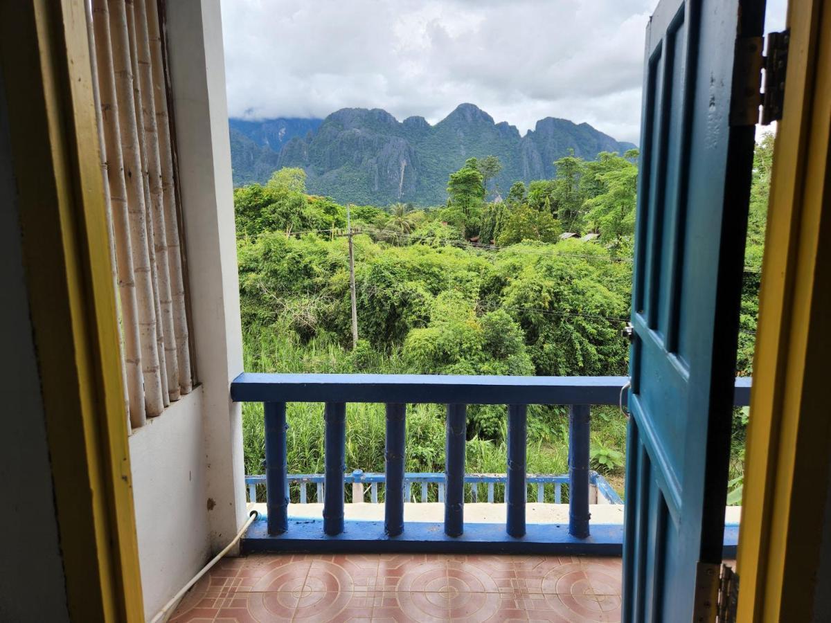 Blue Guesthouse Vang Vieng Exterior photo
